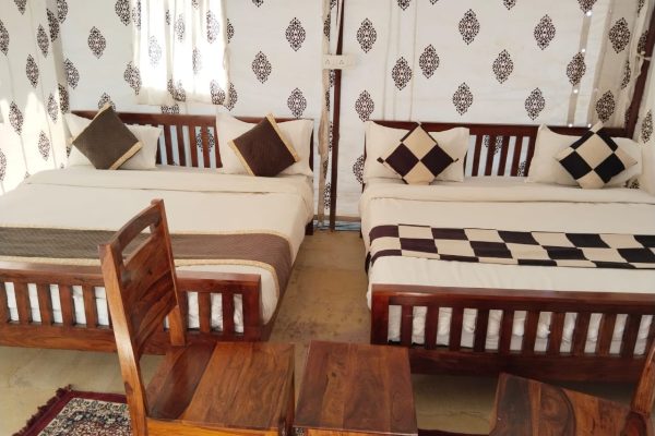 Double Deluxe Tents (2)