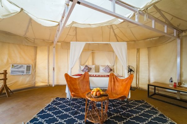 Luxury Swiss Tents (5)