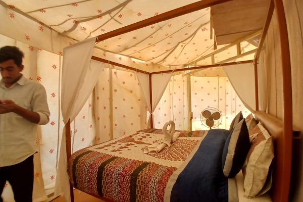 Luxury Swiss Tents (7)